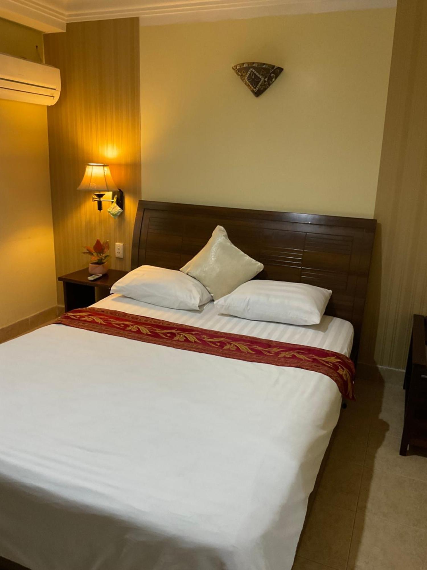 Khach San Minh Chau - Hoa Hung Hotel Ho Si Minh-város Kültér fotó