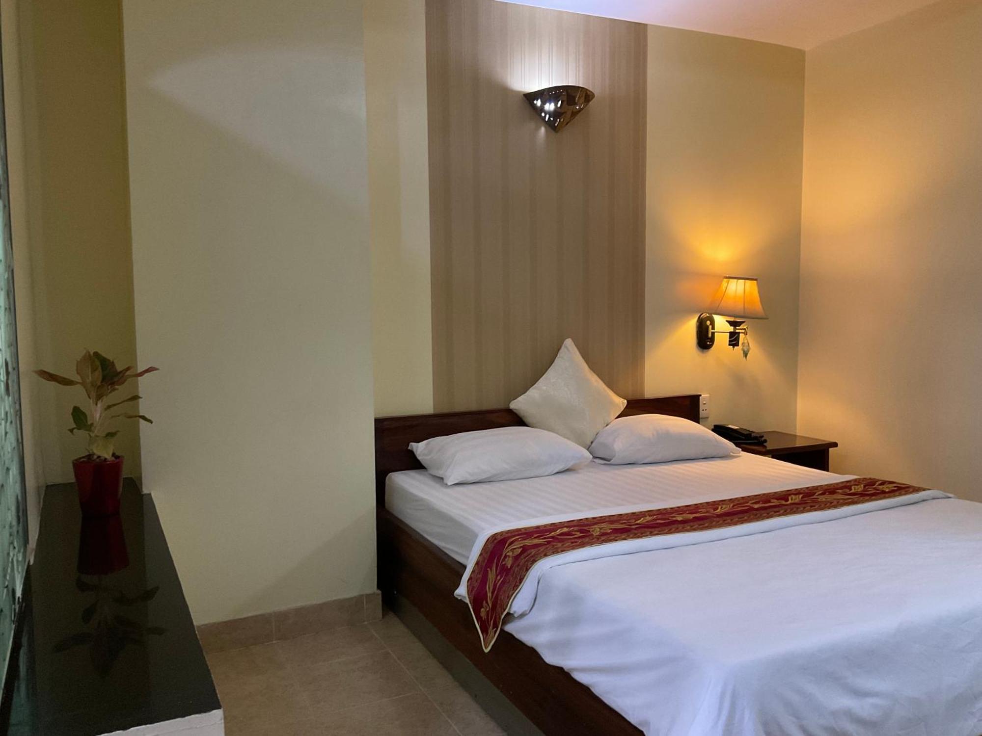 Khach San Minh Chau - Hoa Hung Hotel Ho Si Minh-város Kültér fotó
