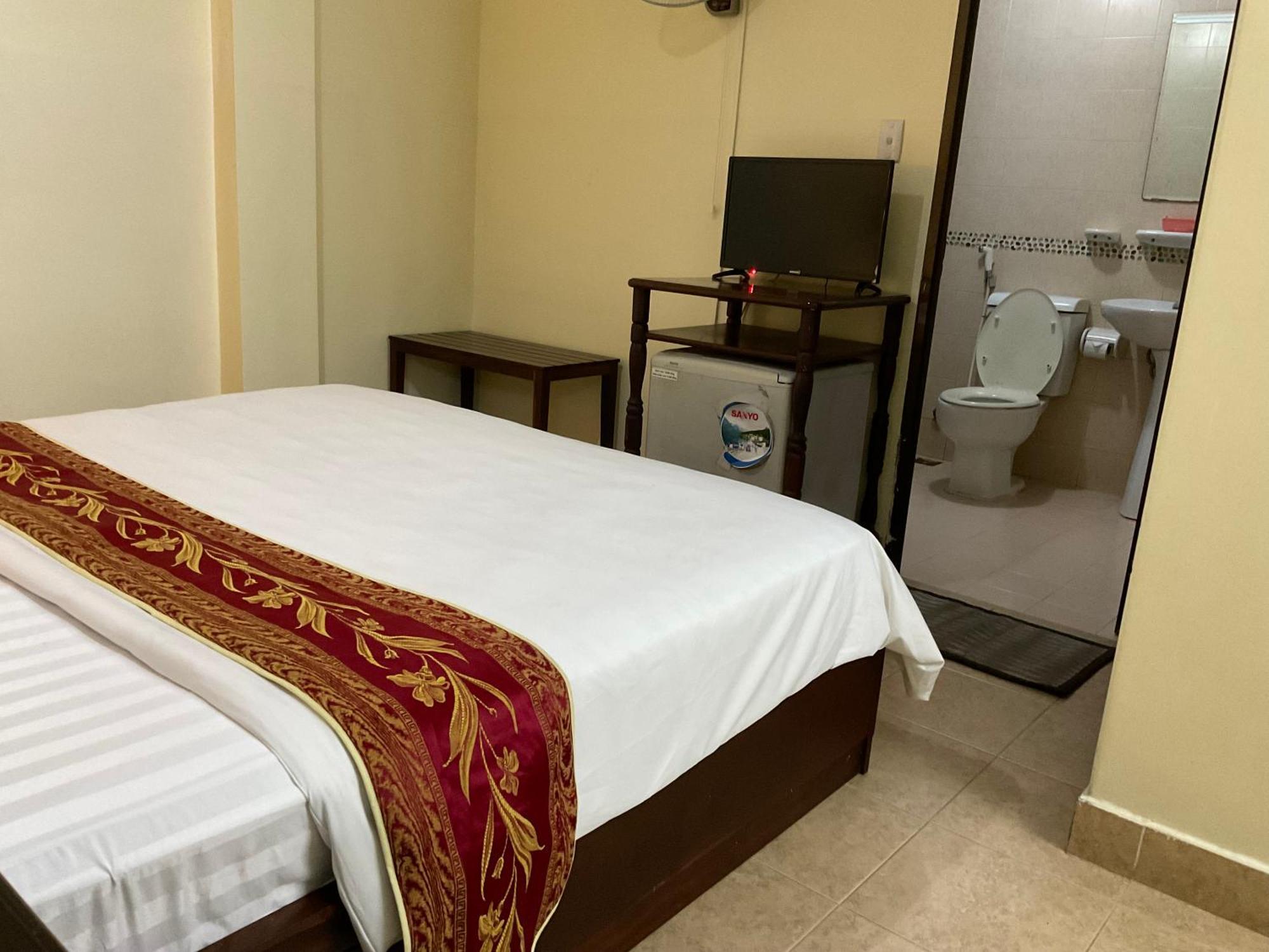 Khach San Minh Chau - Hoa Hung Hotel Ho Si Minh-város Kültér fotó