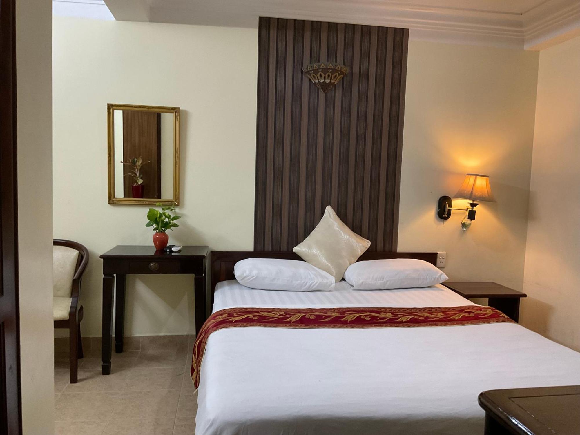 Khach San Minh Chau - Hoa Hung Hotel Ho Si Minh-város Kültér fotó